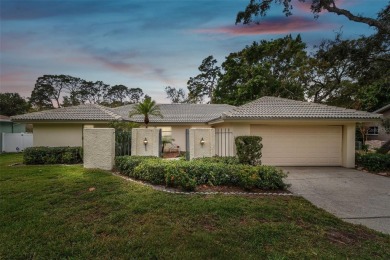 Beach Home For Sale in Palm Harbor, Florida