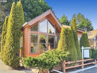 Beach Home For Sale in Brookings, Oregon