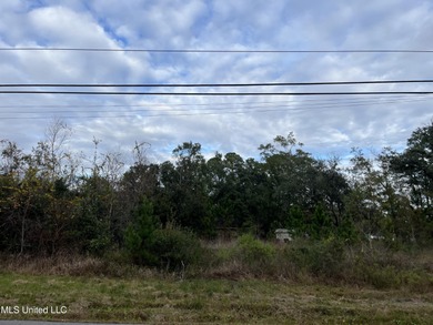 Beach Lot Sale Pending in Ocean Springs, Mississippi