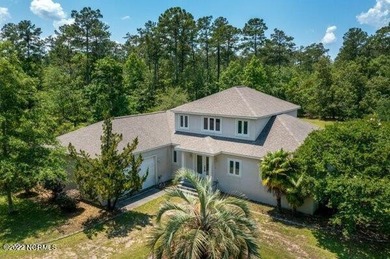 Beach Home For Sale in Beaufort, North Carolina