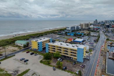 Beach Condo For Sale in Carolina Beach, North Carolina