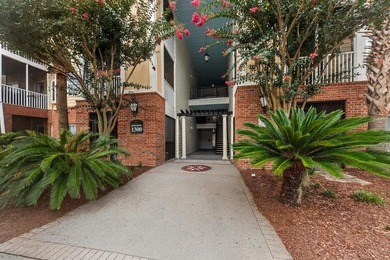 Beach Condo For Sale in Mount Pleasant, South Carolina