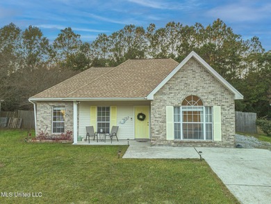 Beach Home For Sale in Pass Christian, Mississippi