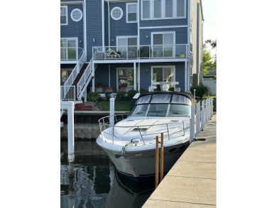 Beach Condo Sale Pending in Saint Joseph, Michigan