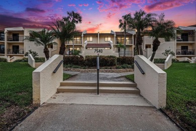 Beach Condo For Sale in St. Petersburg, Florida