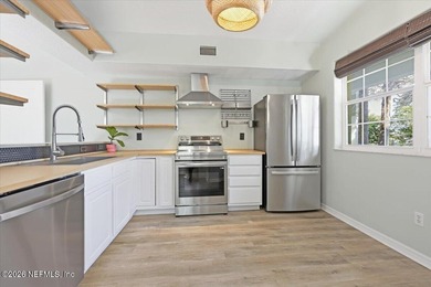 Beach Condo For Sale in Palm Coast, Florida