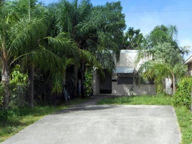 Beach Home For Sale in Lake Worth Beach, Florida