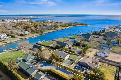 Beach Home For Sale in Hampton Bays, New York