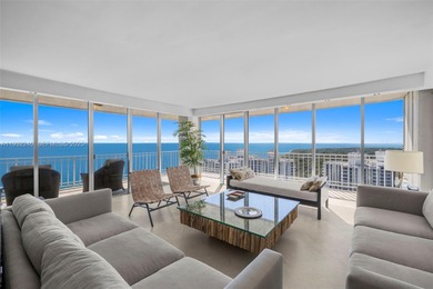 Beach Condo For Sale in Key Biscayne, Florida