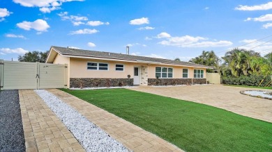 Beach Home Sale Pending in St. Petersburg, Florida