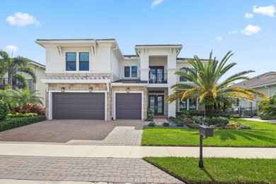 Beach Home For Sale in Boca Raton, Florida