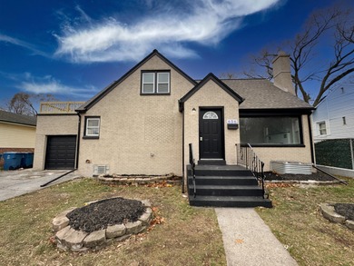 Beach Home For Sale in Gary, Indiana