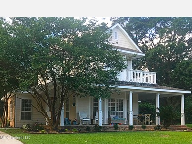 Beach Home For Sale in Long Beach, Mississippi