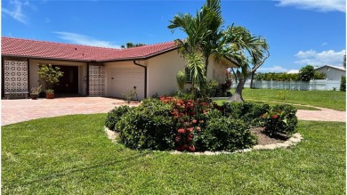 Beach Home For Sale in St. Petersburg, Florida