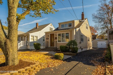 Beach Home For Sale in Cliffwood, New Jersey