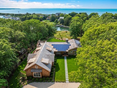 Beach Home For Sale in East Hampton, New York