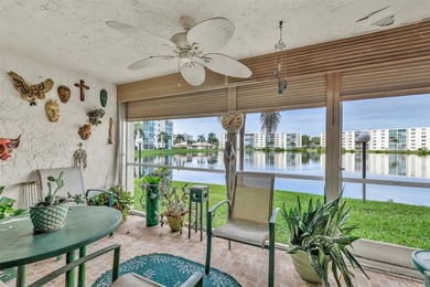 Beach Condo For Sale in Dania, Florida