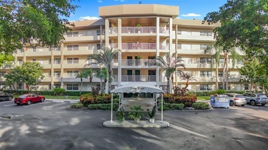 Beach Condo For Sale in Pompano Beach, Florida