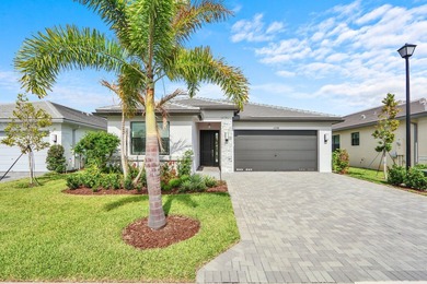 Beach Home For Sale in Port Saint Lucie, Florida