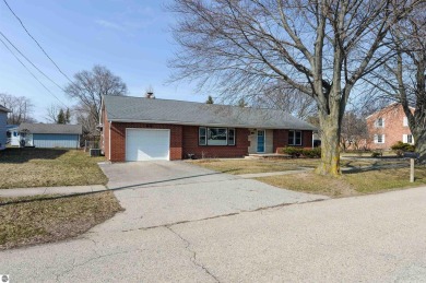 Beach Home For Sale in East Tawas, Michigan