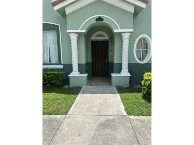 Beach Townhome/Townhouse For Sale in Homestead, Florida