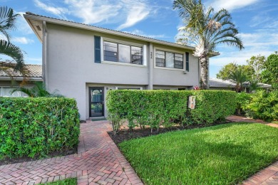 Beach Townhome/Townhouse For Sale in Boynton Beach, Florida