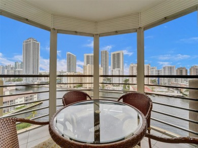 Beach Condo For Sale in Hallandale Beach, Florida