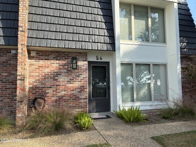 Beach Condo For Sale in Ocean Springs, Mississippi