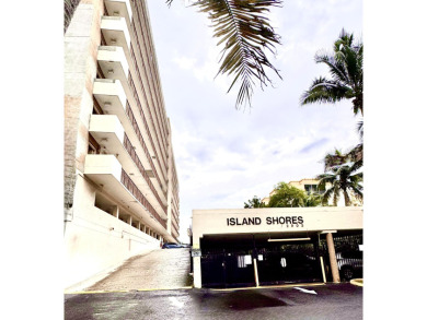 Beach Condo For Sale in North Miami Beach, Florida