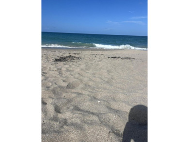 Beach Home For Sale in Vero Beach, Florida