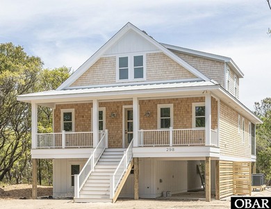Beach Home For Sale in Southern Shores, North Carolina