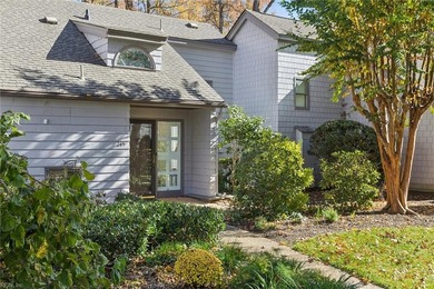 Beach Townhome/Townhouse For Sale in Williamsburg, Virginia
