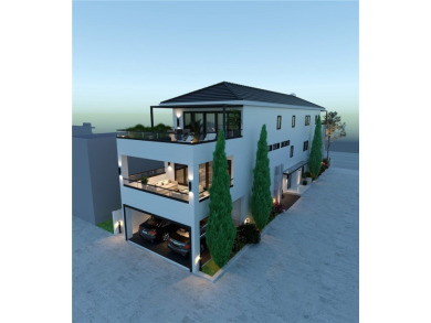 Beach Condo For Sale in Newport Beach, California