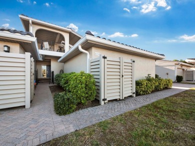 Beach Condo For Sale in Longboat Key, Florida