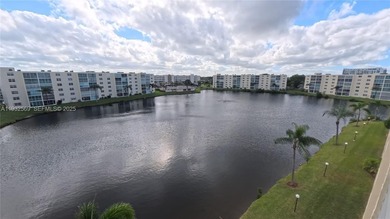 Beach Condo For Sale in Dania, Florida