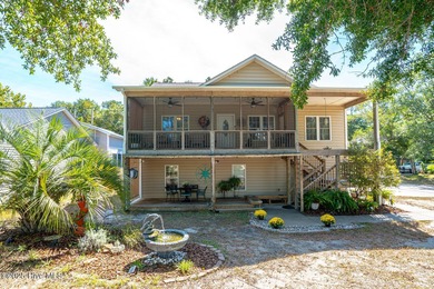 Beach Home For Sale in Oak Island, North Carolina