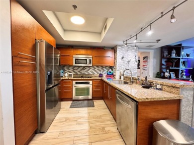 Beach Condo For Sale in Sunrise, Florida