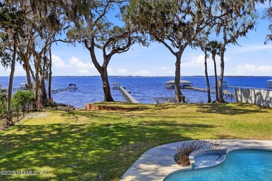Beach Home Active Under Contract in Jacksonville, Florida