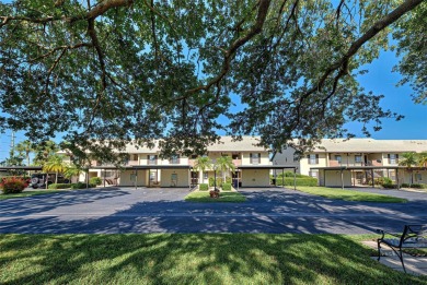 Beach Condo For Sale in Venice, Florida