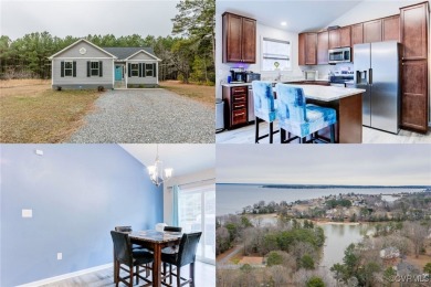 Beach Home For Sale in Montross, Virginia