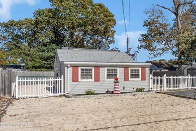 Beach Home Sale Pending in Forked River, New Jersey
