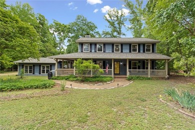 Beach Home For Sale in Williamsburg, Virginia