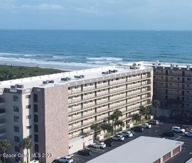 Beach Condo For Sale in Cocoa Beach, Florida