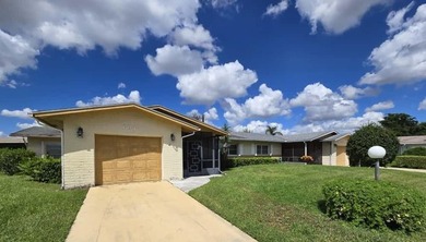 Beach Home Active Under Contract in Delray Beach, Florida