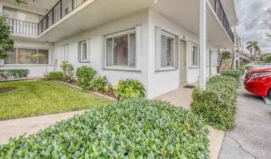 Beach Condo For Sale in Lake Worth Beach, Florida