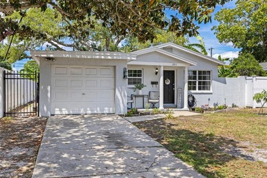 Beach Home Sale Pending in St. Petersburg, Florida