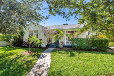 Beach Home For Sale in West Palm Beach, Florida