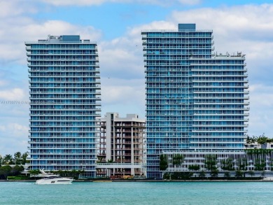 Beach Condo For Sale in Miami Beach, Florida