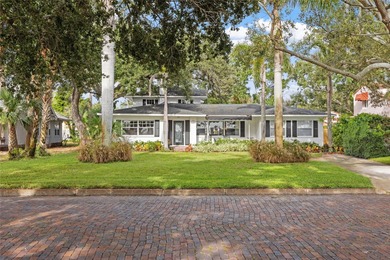 Beach Home For Sale in St. Petersburg, Florida