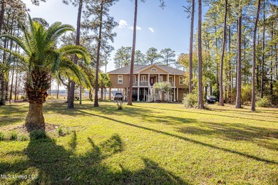 Beach Home For Sale in Ocean Springs, Mississippi
